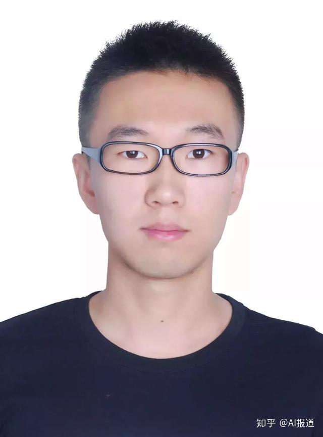 成大立以2016 年陕西高考理科状元的身份进入清华,在清华最大的系