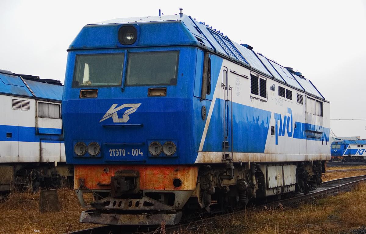 科普科洛姆纳工厂的货运内燃机车尝试俄罗斯铁路2te70型内燃机车