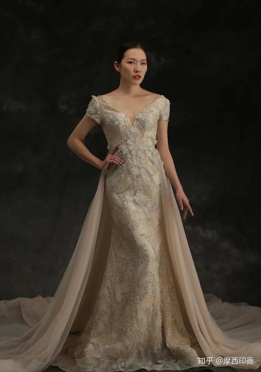 婚礼纪摩西影视基地近期也接到了一个宣传婚礼的视频都