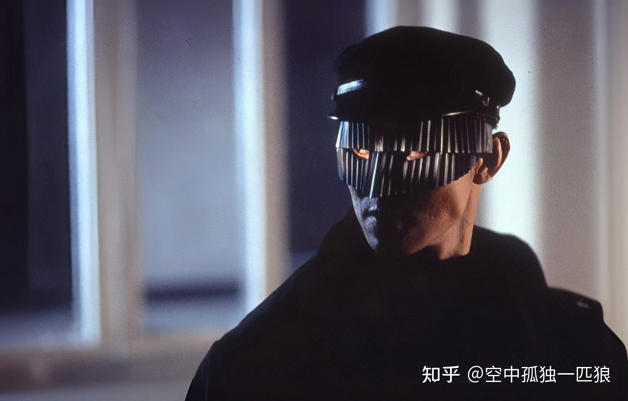 神秘黑侠保卫城市:夜晚的正义之剑 - 知乎