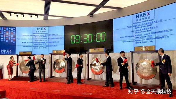 Ipo“敲锣趣事”大盘点：比两人共敲一锣更经典的是锣槌飞了 知乎