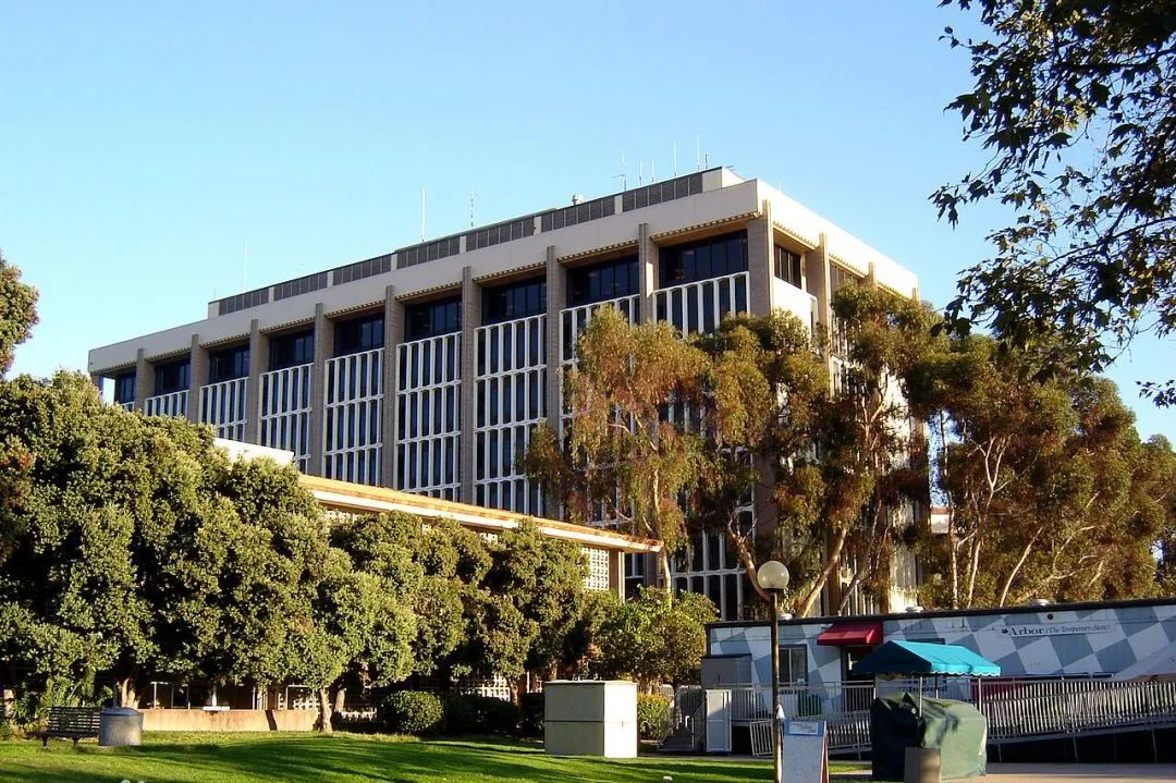 如何根据专业来选择uc系大学