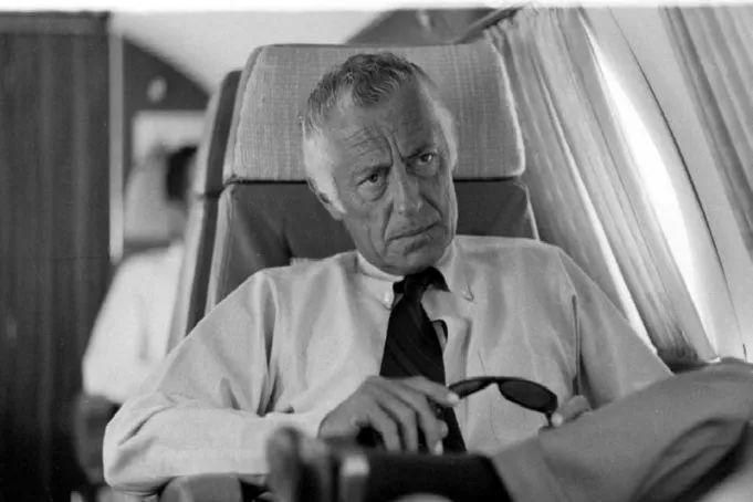 第三代家族成员乔瓦尼·阿涅利二世(giovanni "gianni" agnelli,昵称"