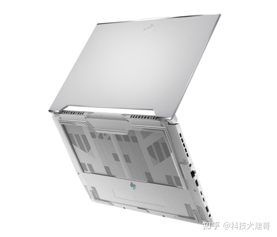作为对比,i7-12700h 为 6 大核   8 小核,共 14 核 20 线