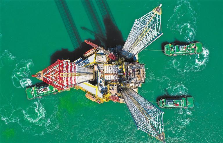 曹妃甸区依托当地资源优势,着力打造海洋化工循环产业基地.