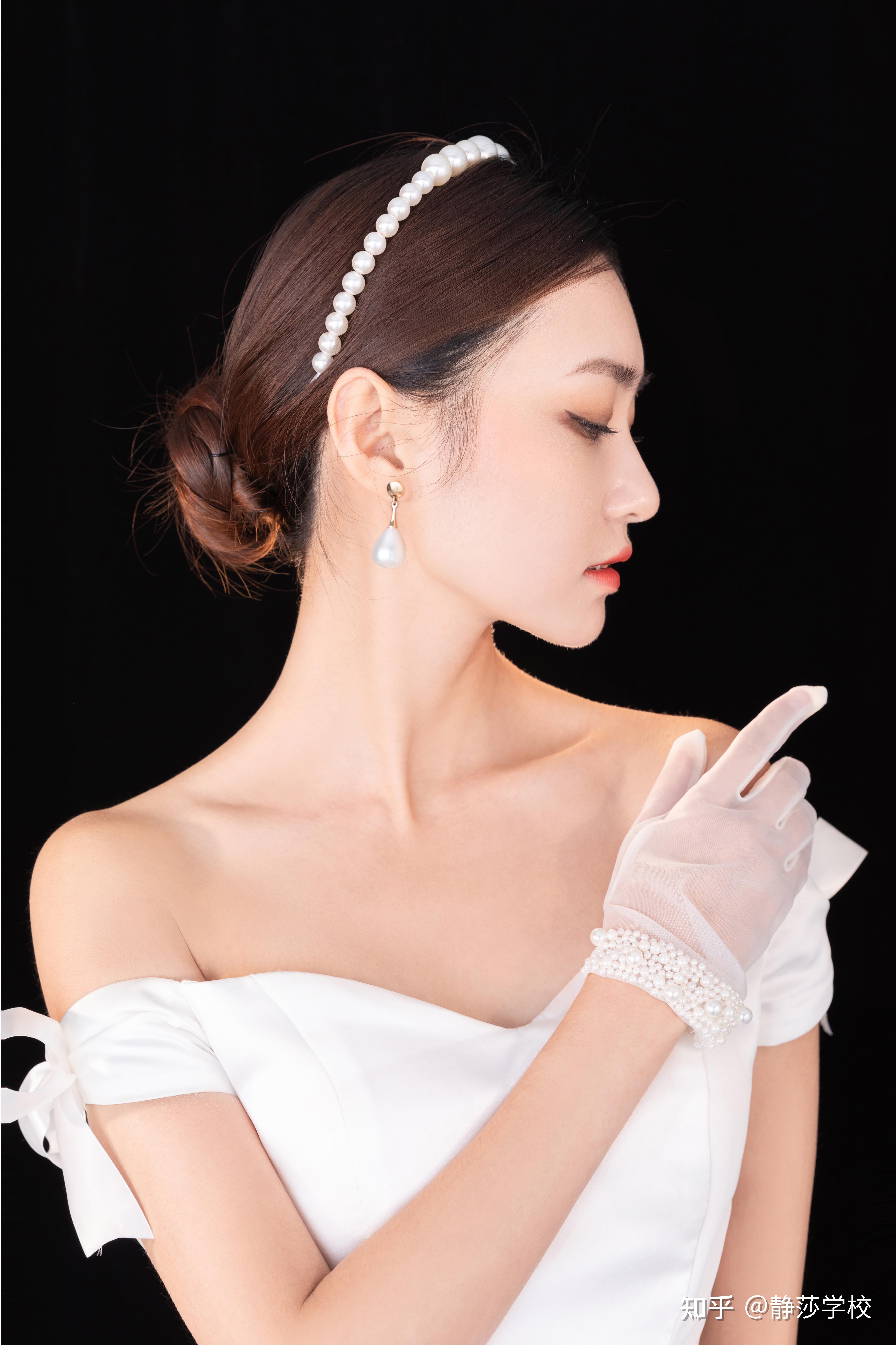 想做新娘化妆师新娘跟妆妆师的快来学