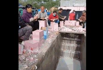 代价半座重庆城？TF家族路演出大事，为何娱乐圈追星"惨剧"不断？
