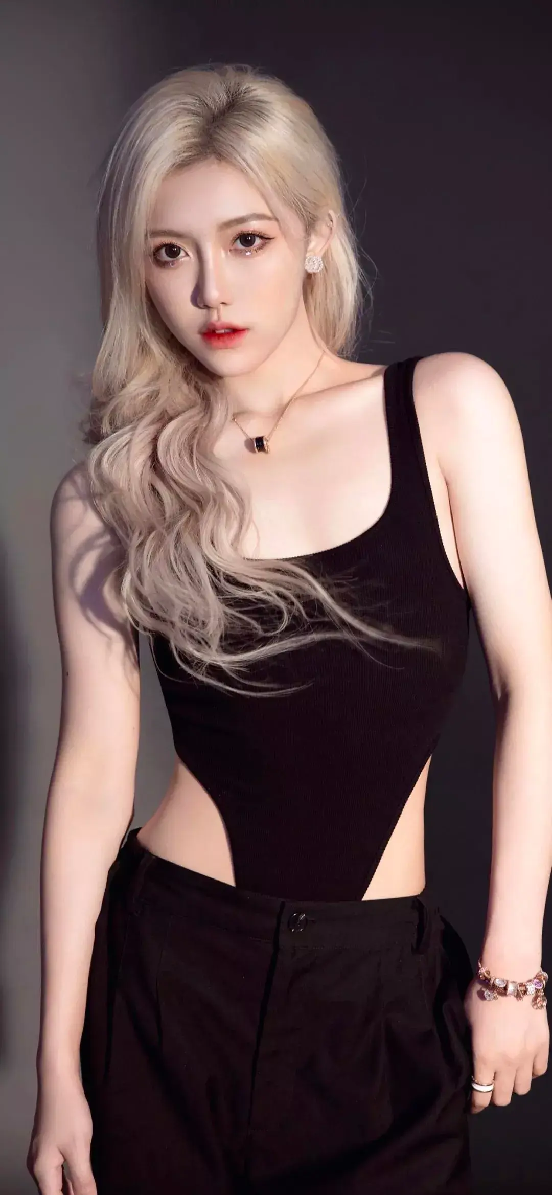 全面屏高清手机壁纸清纯性感美女壁纸85期