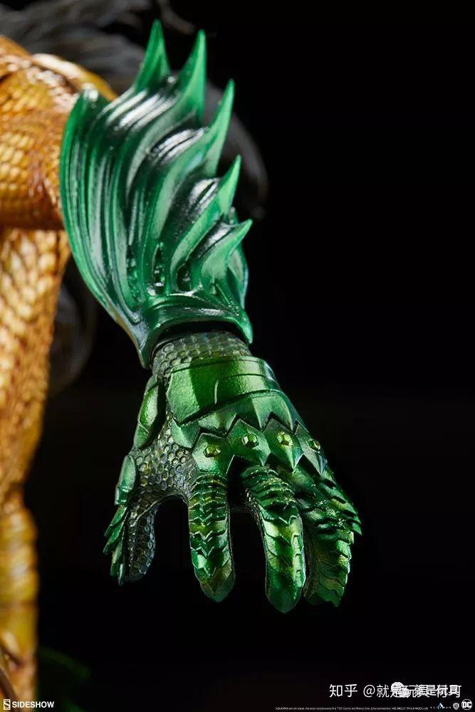 电影海报同款pose目前最还原的海王雕像来了