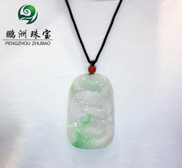 翡翠平安扣，翡翠无事牌，自古以来就是个好东西！ - 知乎