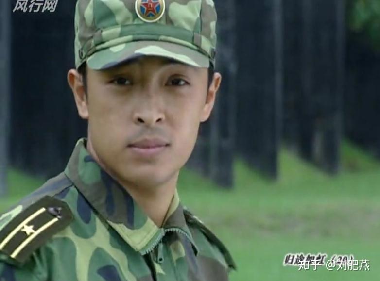 李易祥也是曾黎的前男友之一,他特别擅长饰演形形色色的小人物.