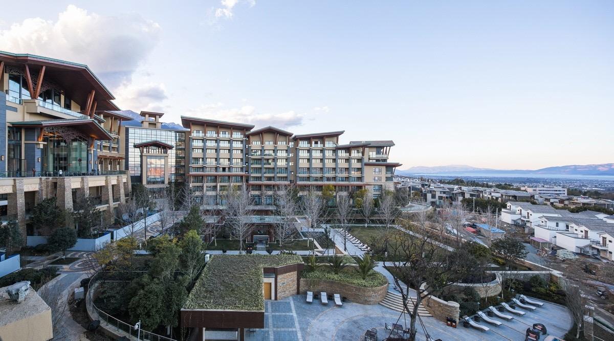 小王租期只有3年的二手酒店可以接吗