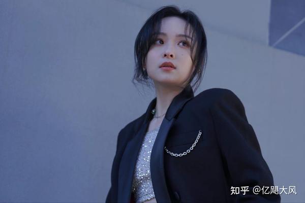 《创造营》选手李丞汐:北大毕业后,为进娱乐圈放弃专业对口工作 - 知乎