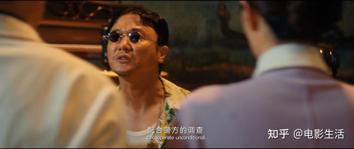 《唐探2》沿用了原班人马,张钧甯,肖央,王宝强等人都在剧中客串,衔接