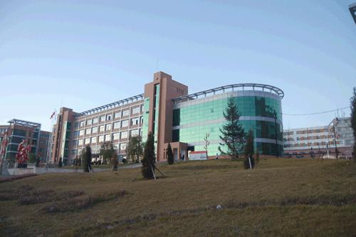 张家口学院2021年体育类艺术类河北省考生投档原则与录取办法