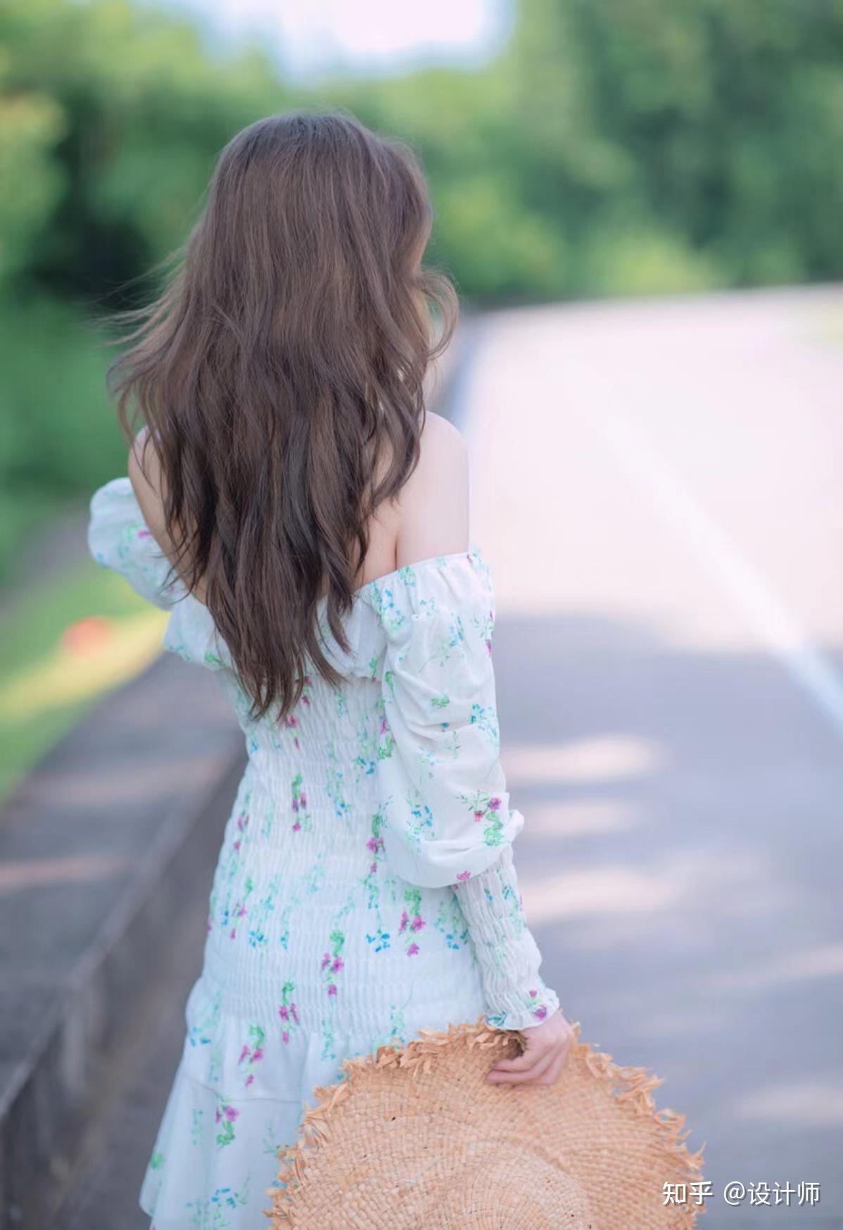 随性简约的拍照姿势让你面对镜头不尴尬一个人拍照也能很好看