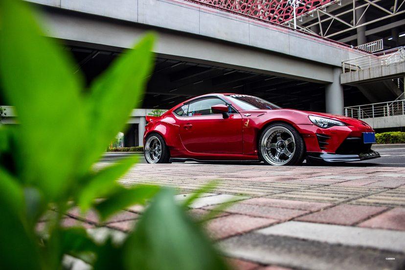 gt86改装案例赏析是心中的那一抹红