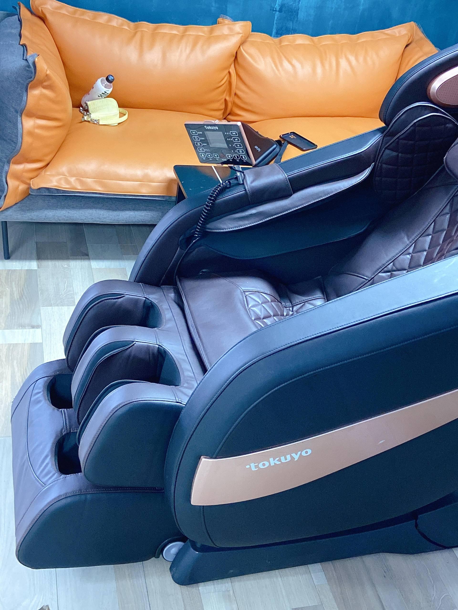 无心插柳的上海之旅感受了一下督洋新款ai智能按摩椅