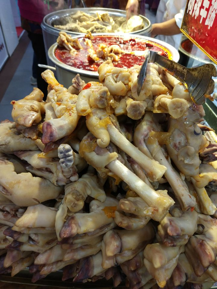 旅行中的第9顿饭天空之镜茶卡盐湖莫家街的甜醅奶茶