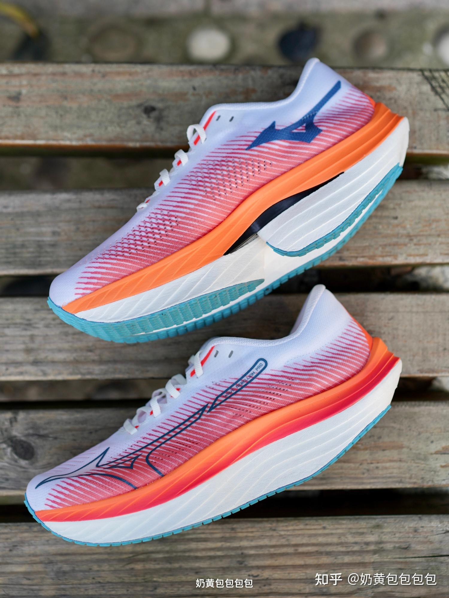 穿"无后跟跑鞋"跑步是怎样的体验远超我能力的竞速鞋,远观了也亵玩了