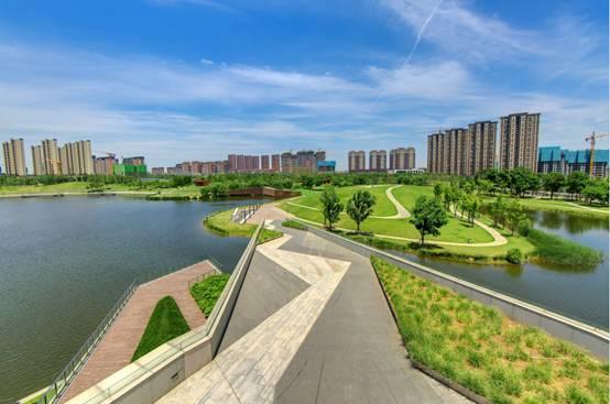 当我们说公园地产,我们是在说理想人居生活方式——正弘中央公园