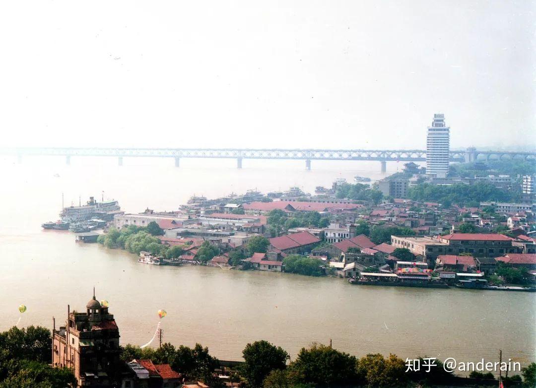 江滩蝶变武汉江滩30年今昔对比照