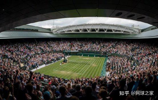 意小钢炮进决赛创历史,克娃逆转莱巴再冲冠,费雷罗紧盯梅总