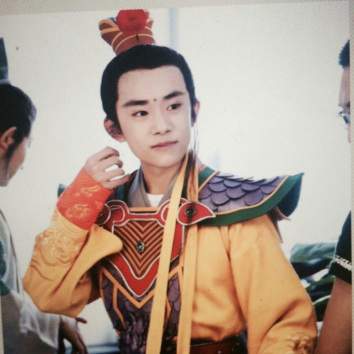 初初见,这个造型让我想到了乔美人的欧阳明日,只是千千比乔美人多了