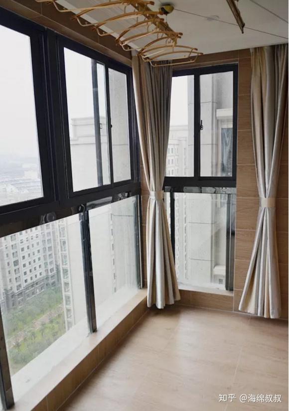 u形阳台怎么设计窗帘