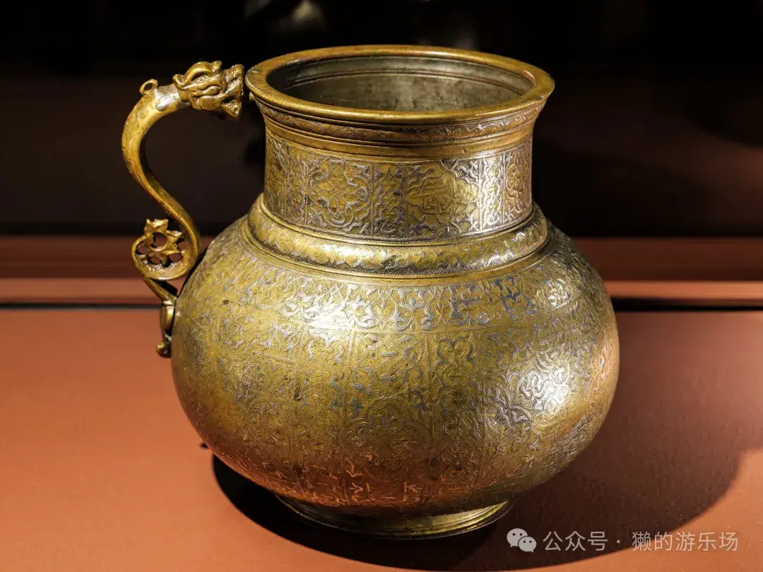 莫卧儿艺术,一场印度与波斯的审美相遇:浦东美术馆“图案的奇迹”全纪录3 - 知乎