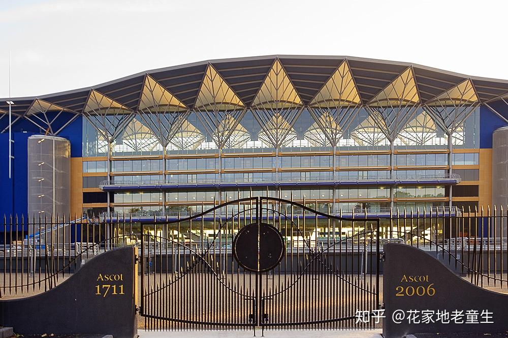 视觉符号解读ascot雅诗阁的皇家来头
