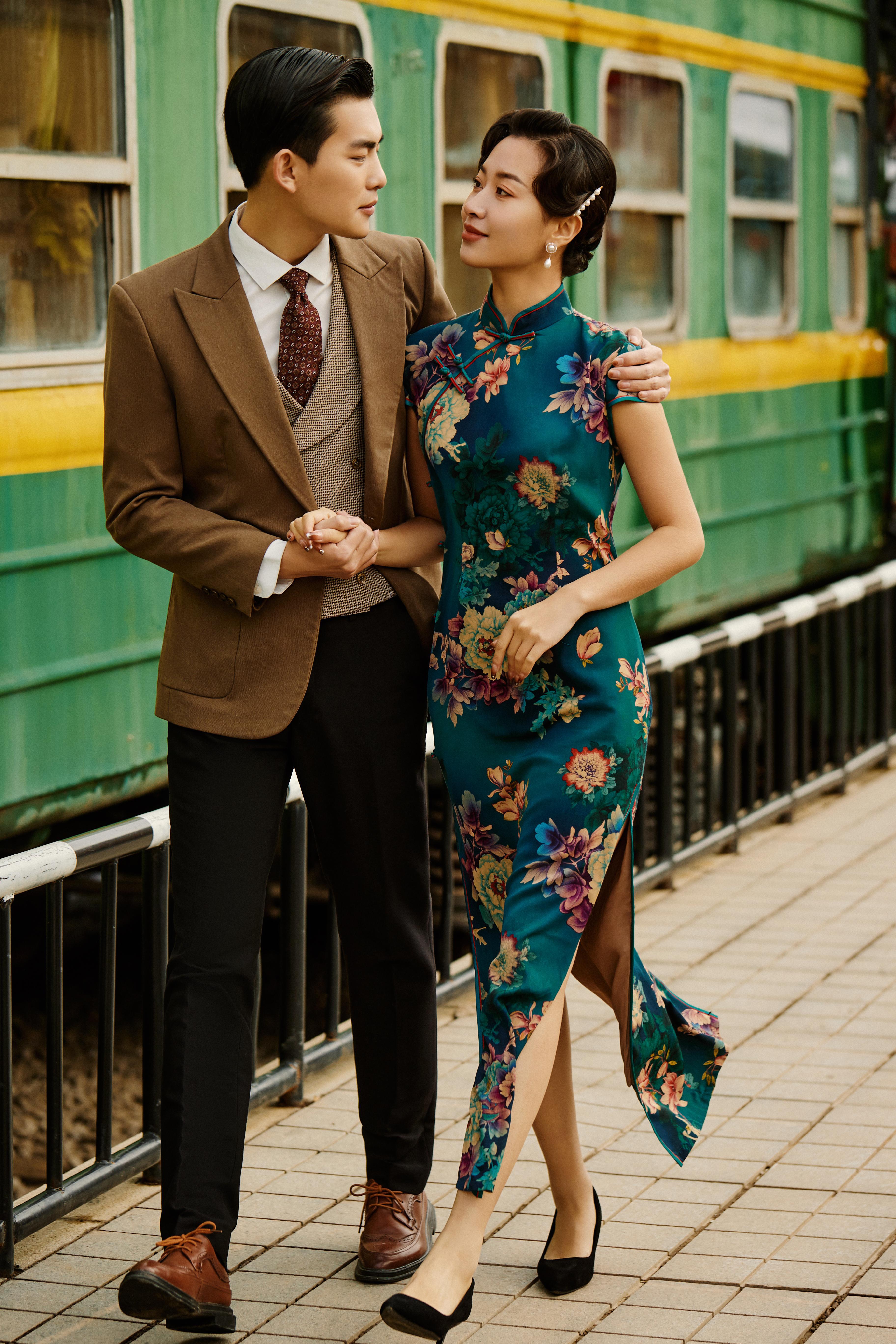 在西安穿旗袍拍旧上海时代婚纱照,是一种怎样的体验?