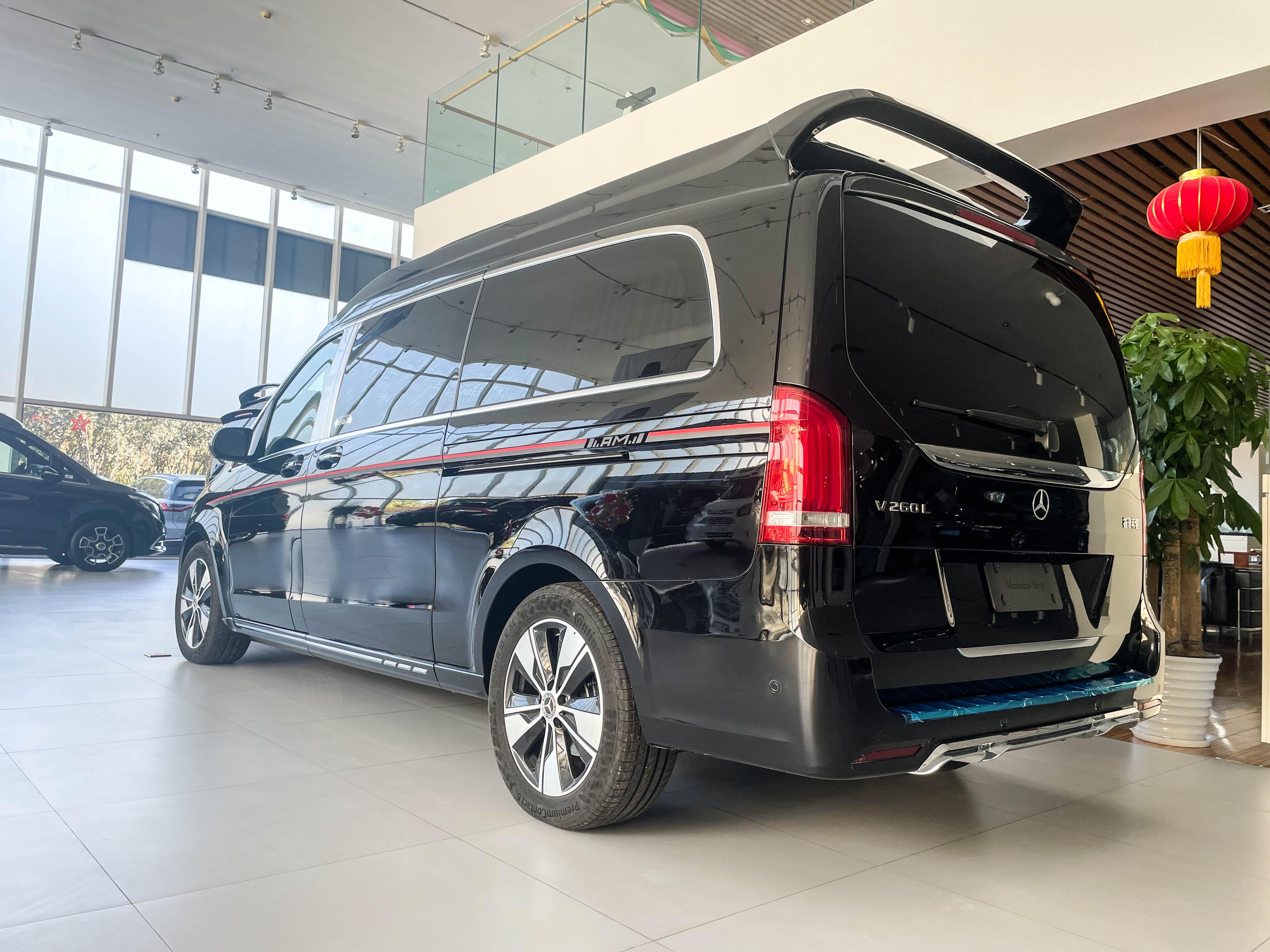 房车兄弟奔驰v260l芭塞萝娜版高顶七座豪华商务车精英的理想座驾