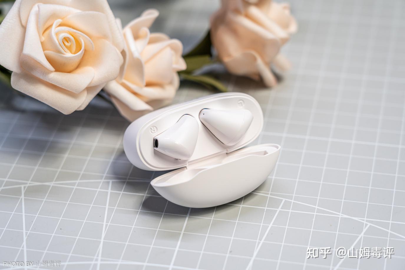 通勤族与音乐爱好者的福音:联想tc3304真无线蓝牙耳机 - 知乎