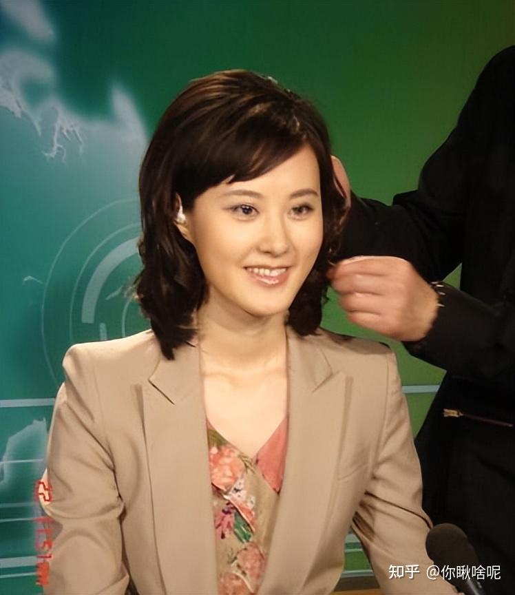 秦方：从重庆走出的央视著名主持人，男友在雾中迷路了 - 知乎