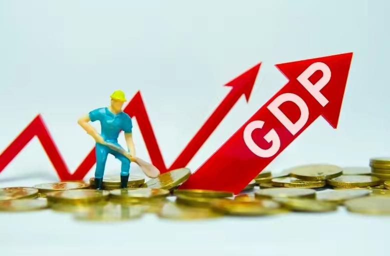 只能代表中国在经济总量上超过美国了,并不等同于综合国力超过美国了