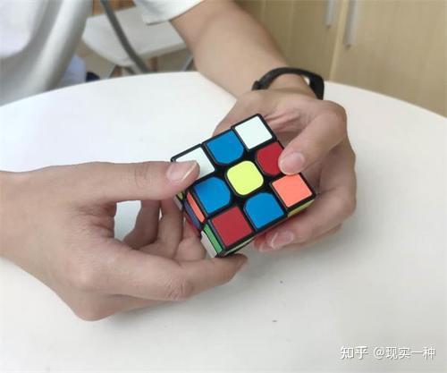 其实魔方并没有想象中那么难 - 知乎
