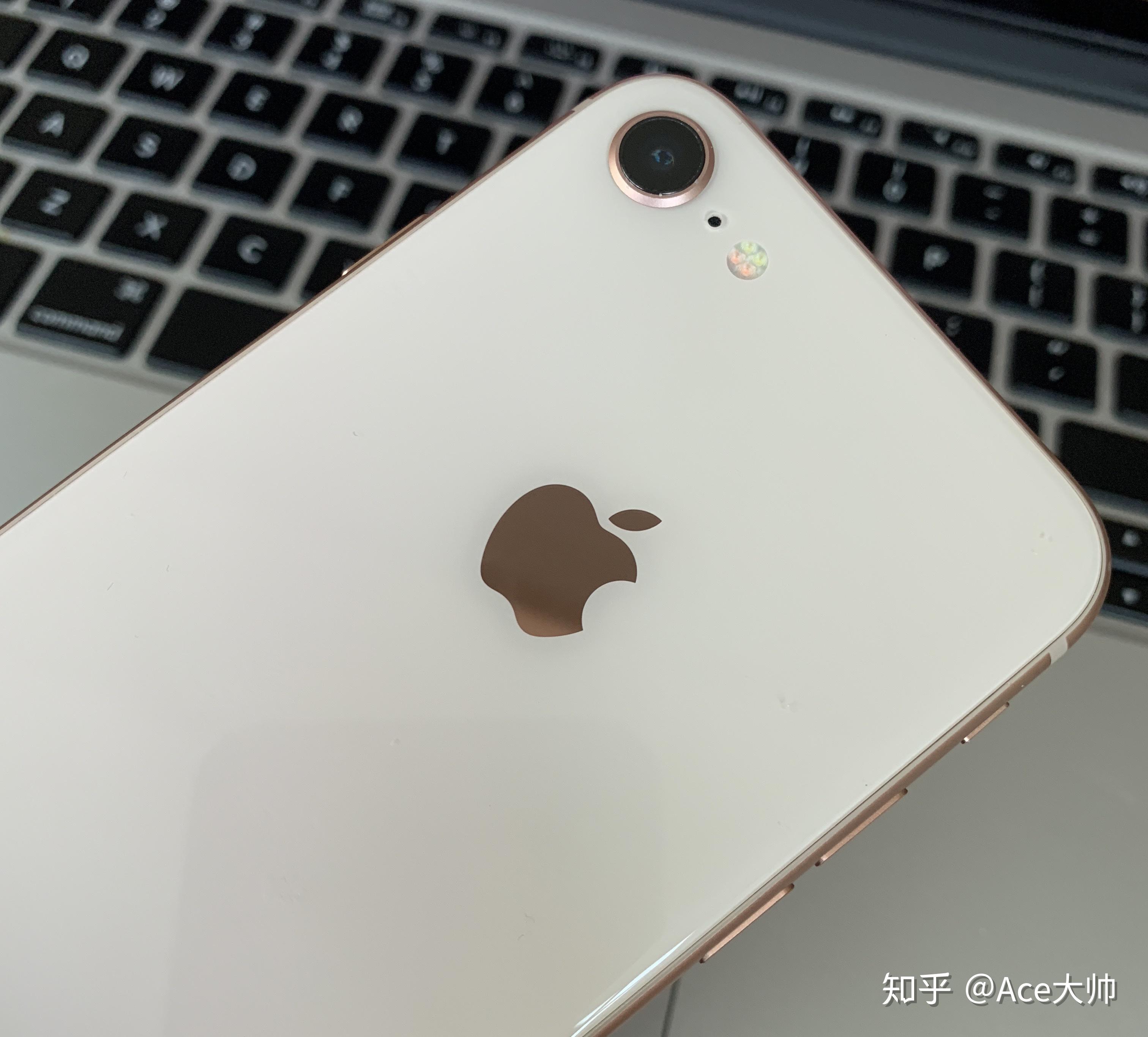 iPhone SE是否值得购买？