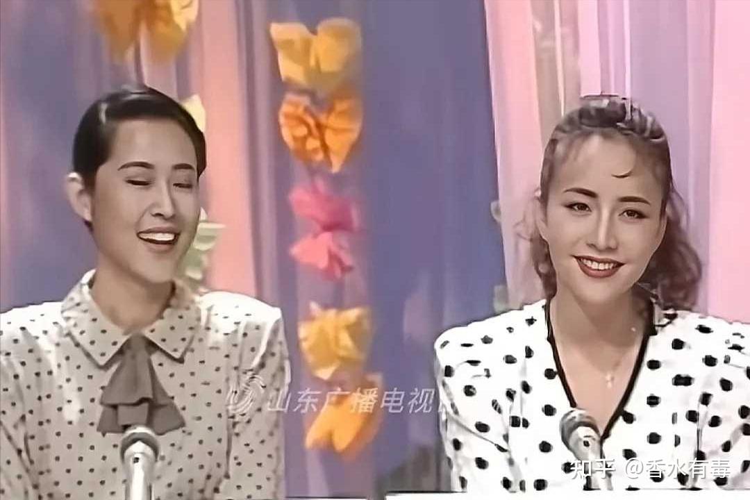 不要看如今的宋丹丹不修边幅当年的她漂亮到倪萍都被比下去了