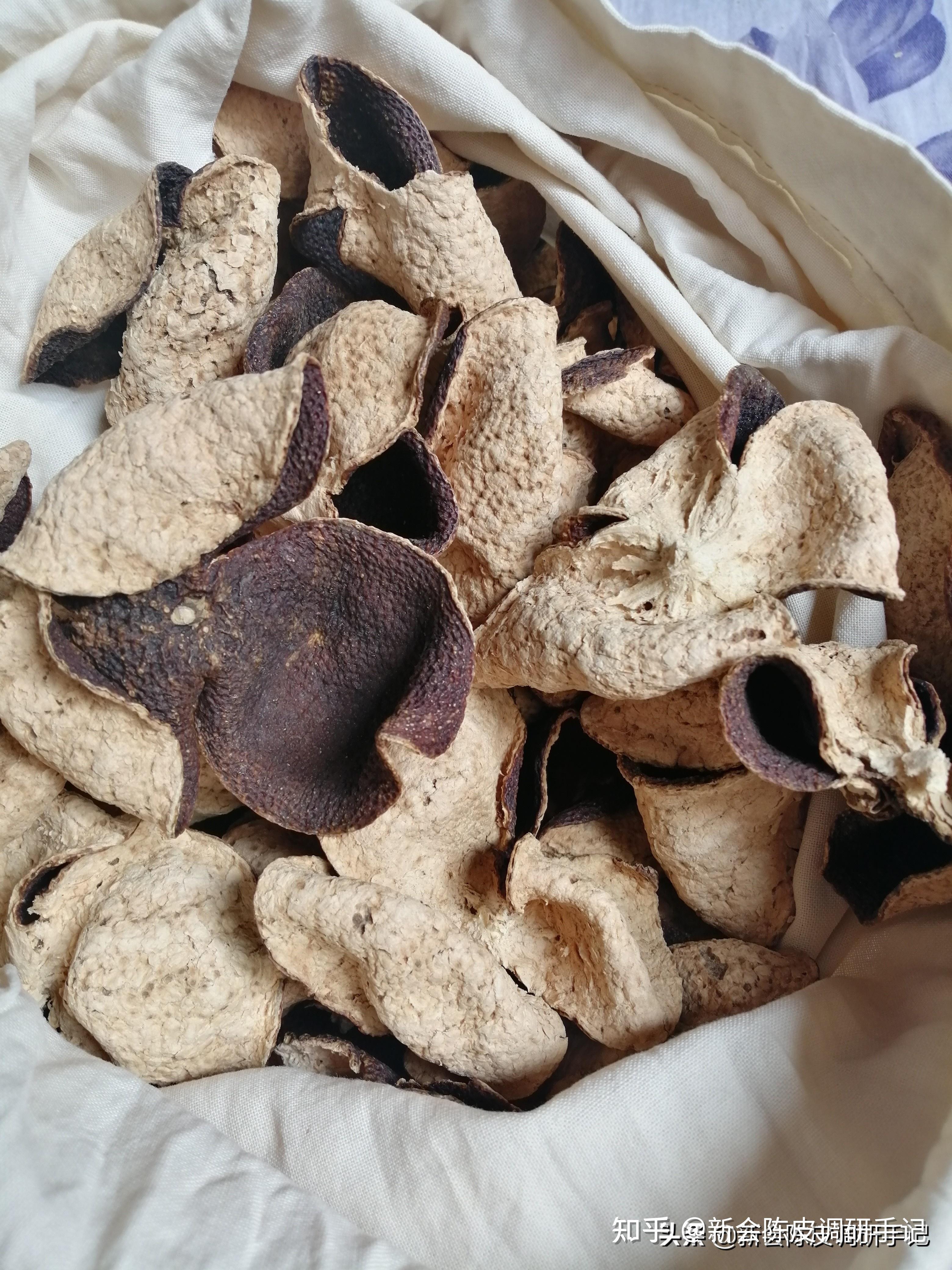 新会陈皮"定价公式"曝光:数着"年份",算出陈皮价格"水份"