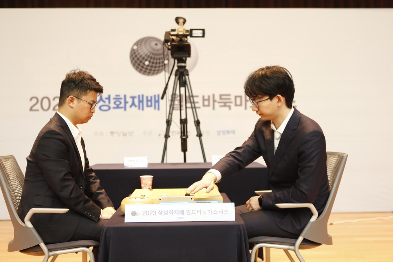 三星杯决赛丁浩先声夺人一年两大世冠近在咫尺