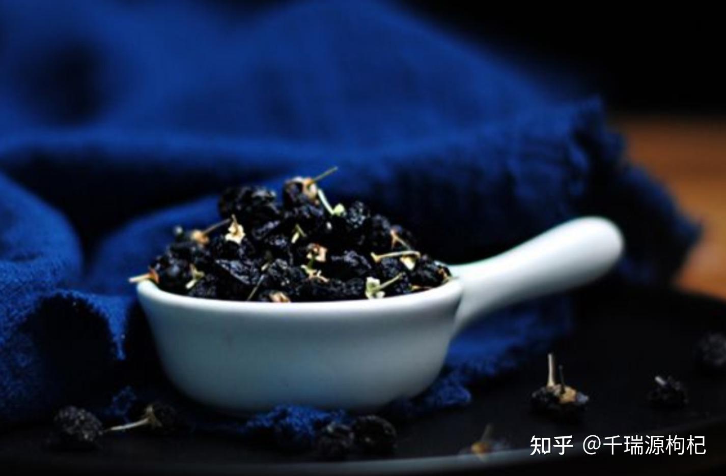 黑枸杞的功效无需多说,长期喝你就能深刻体会 - 知乎