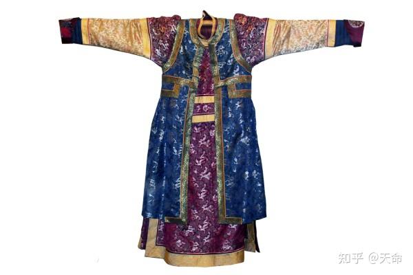 一袭汉服课堂:蒙古袍,草原上动人的风景线 - 知乎