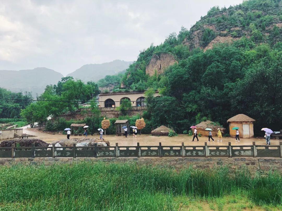 不要相信他的朋友圈