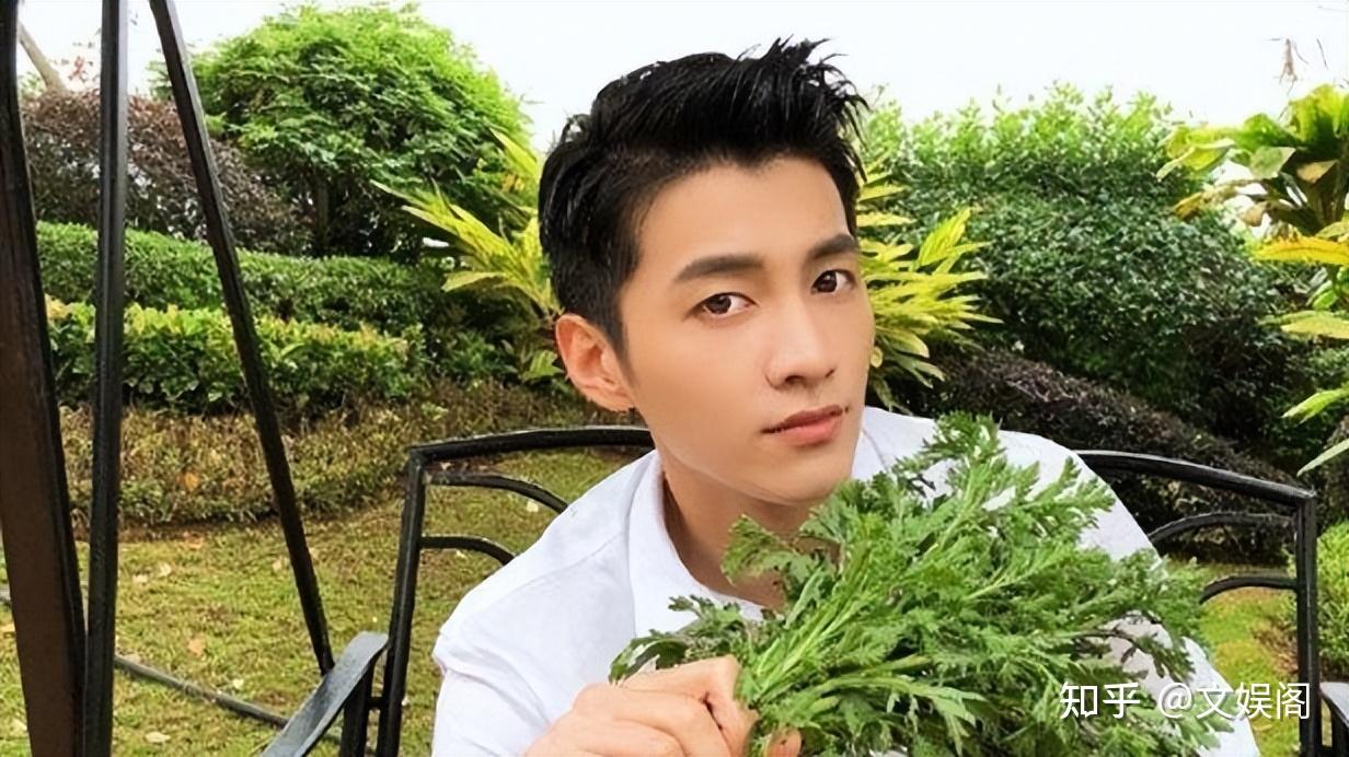 曾是知名国际超模，今成古偶剧男主，金泽演艺路不设限未来可期 - 知乎