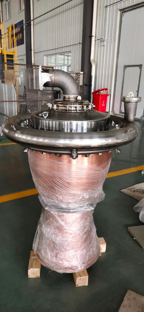 苍穹发动机重要组件针栓式喷注器推力室试验件已完成装配交付