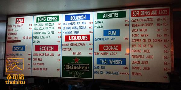 蛇美曼谷最红极一时的咖啡店却没人喝咖啡