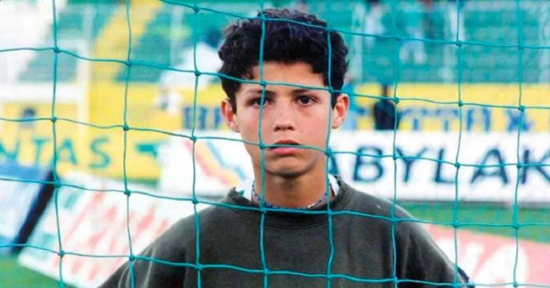 c罗:从贫民窟的龅牙少年,到任性的霸道总裁 - 知乎