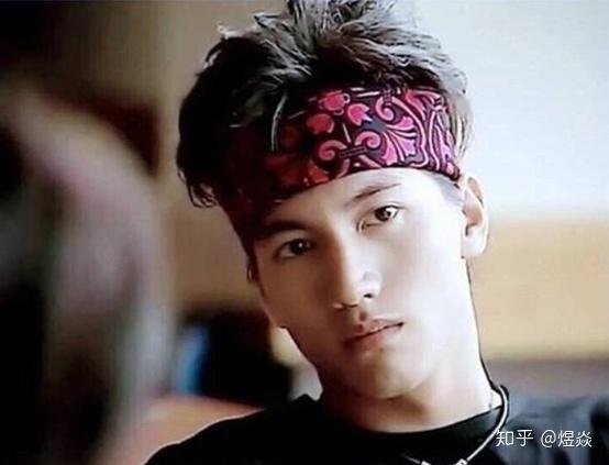 还记得流星花园吗f4没有大火里面的龙套反而成了一线大咖