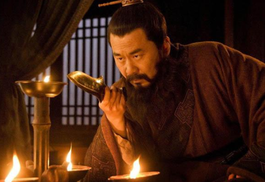 历史真存在过七星宝刀吗?为何罗贯中偏偏要让曹操去献刀 - 知乎